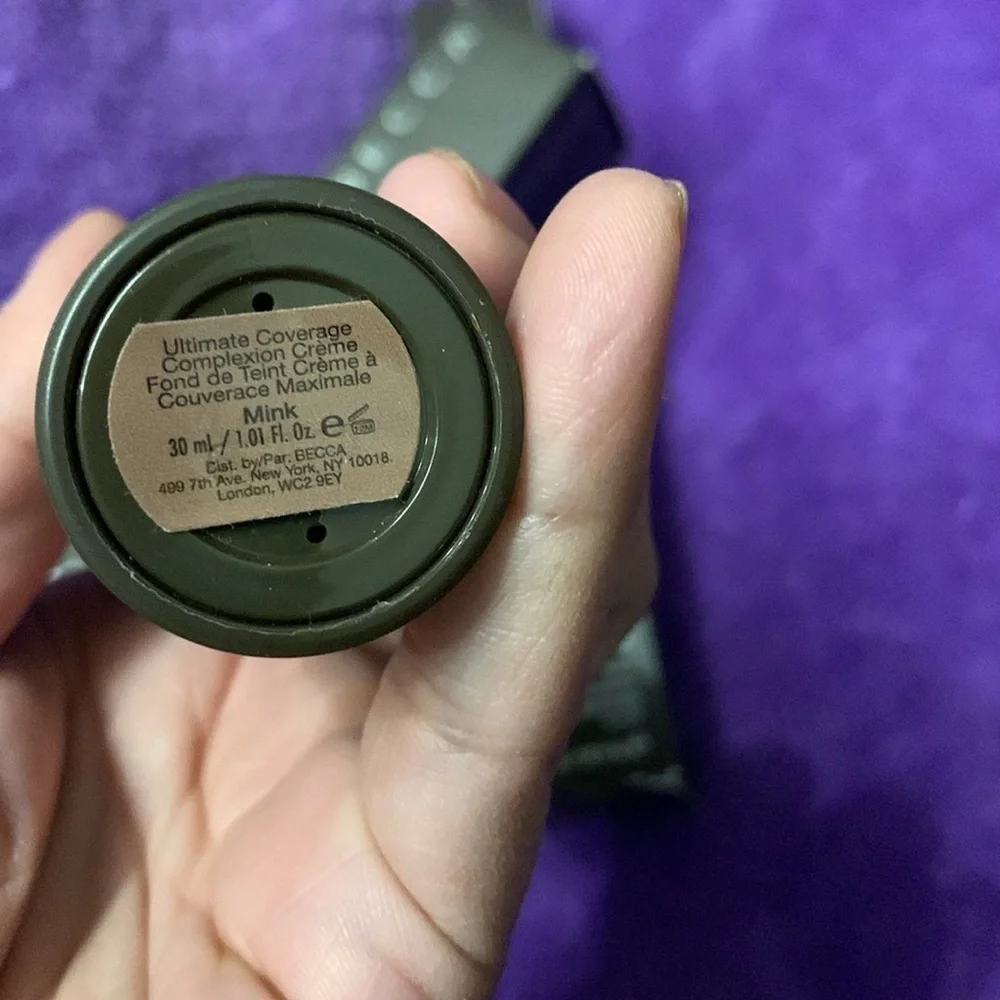 Becca Ultimate Coverage complexion crème in Mink. NIB.